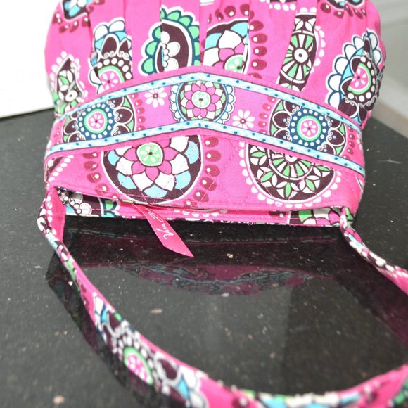 VERA BRADLEY // Pretty in Pink Pleated Shoulder Bag - Picture 11 of 12